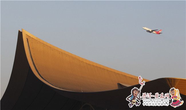 [航空网建设]昆明长水机场-013杨峥 摄.jpg